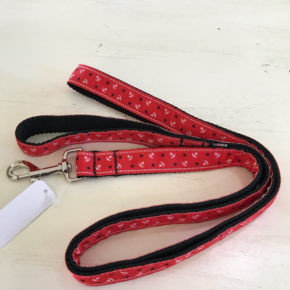 Adorable Anchor Leash